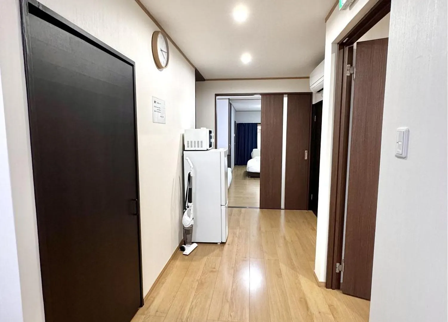 Villa 最大10名で泊まれる貸別荘日本橋駅徒歩5分黒門市場に隣接し道頓堀 难波 心斎橋徒歩圏内 Osaka